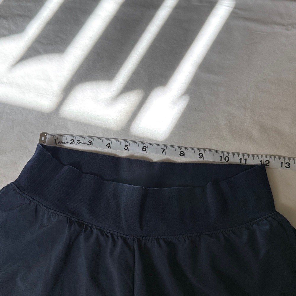 Nike Women's Dark Blue Athletic Shorts - Picture 5 of 8